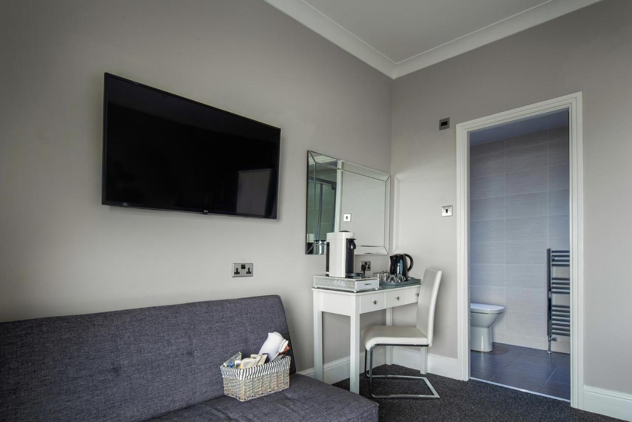 Pebble House Bed and Breakfast Λαντούντνο Εξωτερικό φωτογραφία