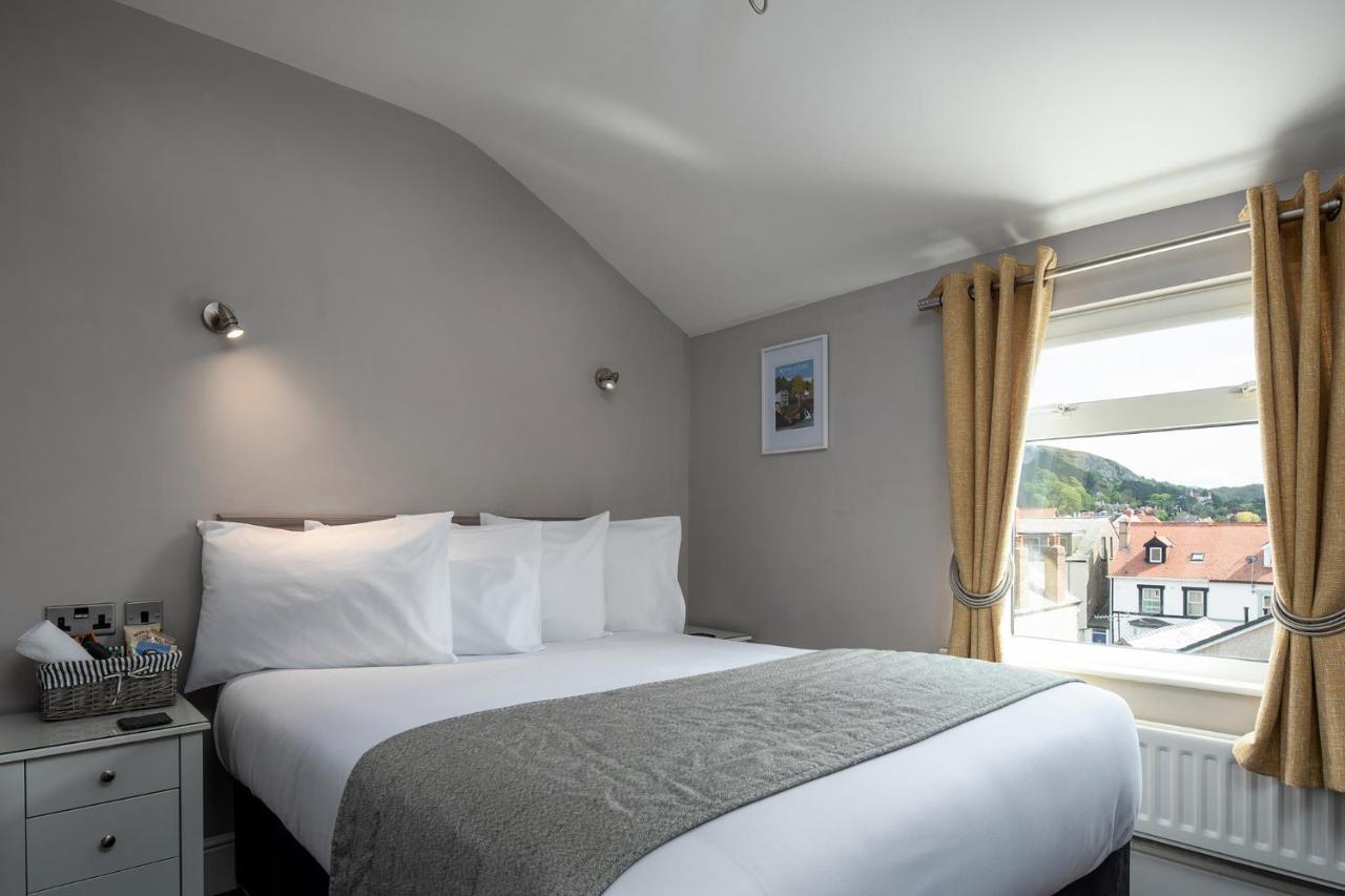 Pebble House Bed and Breakfast Λαντούντνο Εξωτερικό φωτογραφία