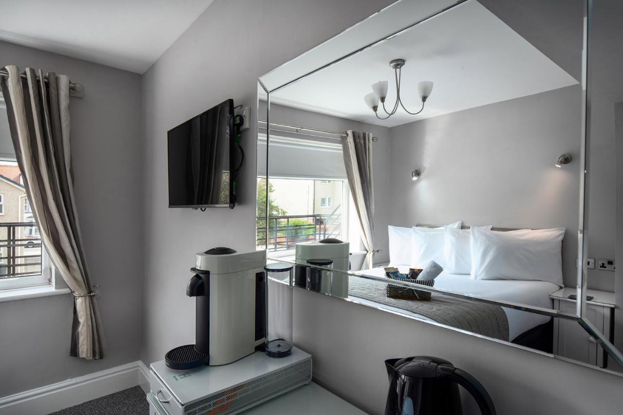 Pebble House Bed and Breakfast Λαντούντνο Εξωτερικό φωτογραφία