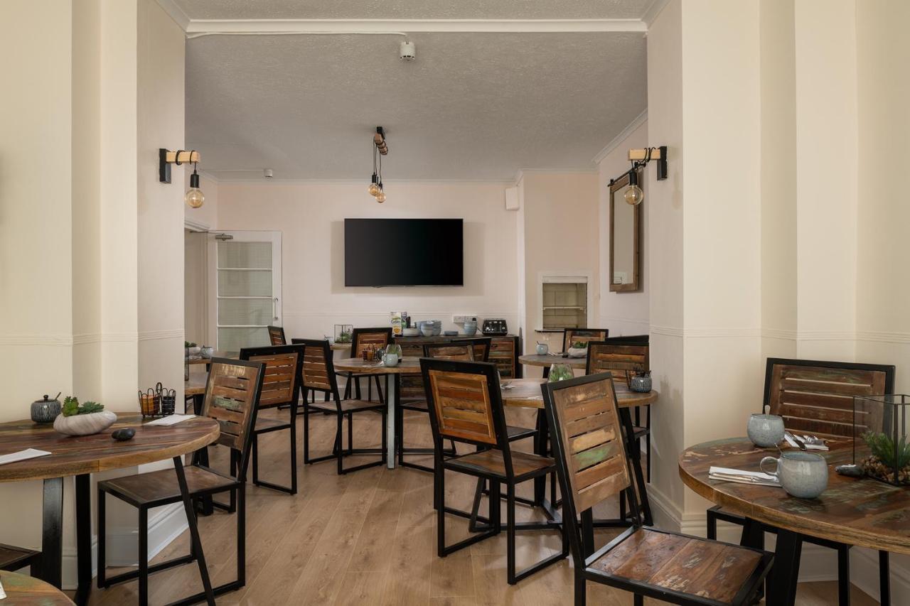 Pebble House Bed and Breakfast Λαντούντνο Εξωτερικό φωτογραφία